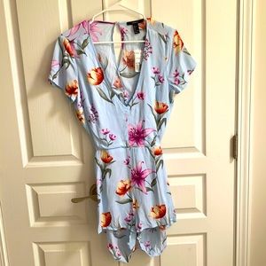 Forever 21 Blue Floral Romper (NWT)